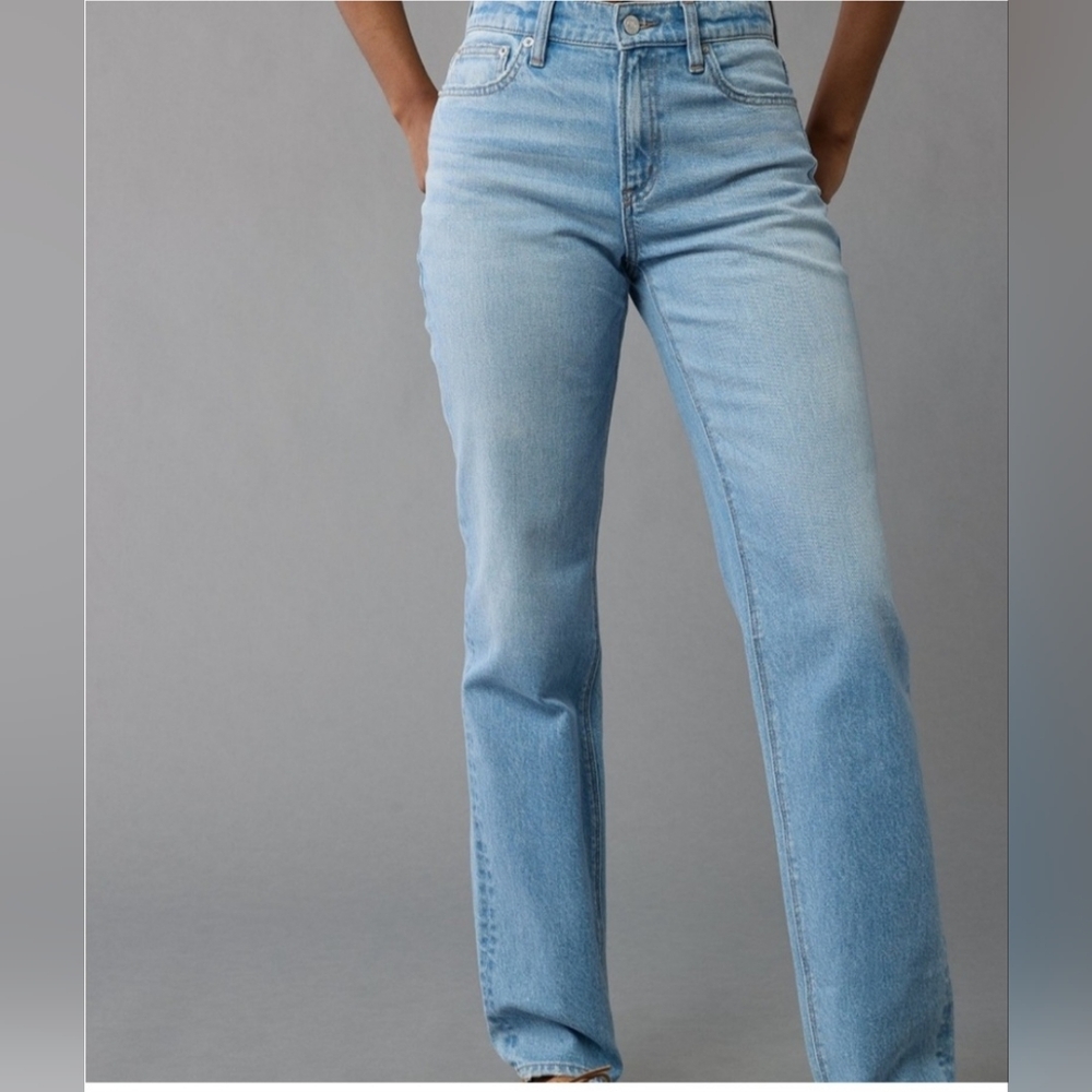 American Eagle Outfitters Light Blue Straight Leg Jeans